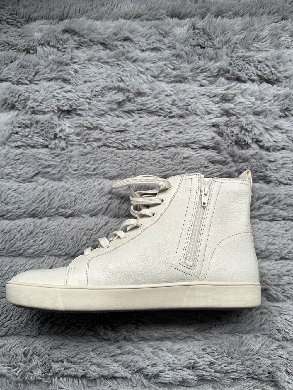 Naturalizer Off-White High-Top Leather Sneaker with Side Zipper